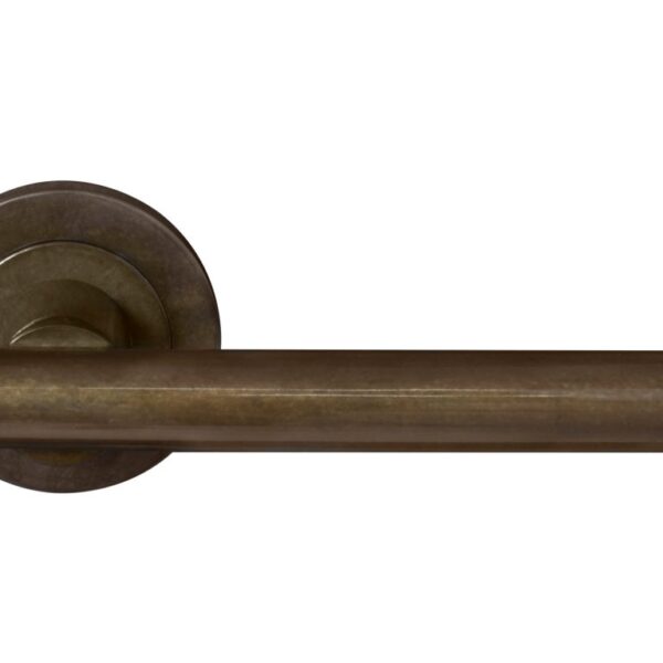 Windsor Charleston Dummy Lever On Round Rose