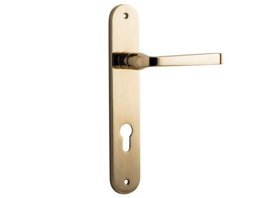 Iver Annecy Euro Locking Handles On Oval Plate | Interior Effects