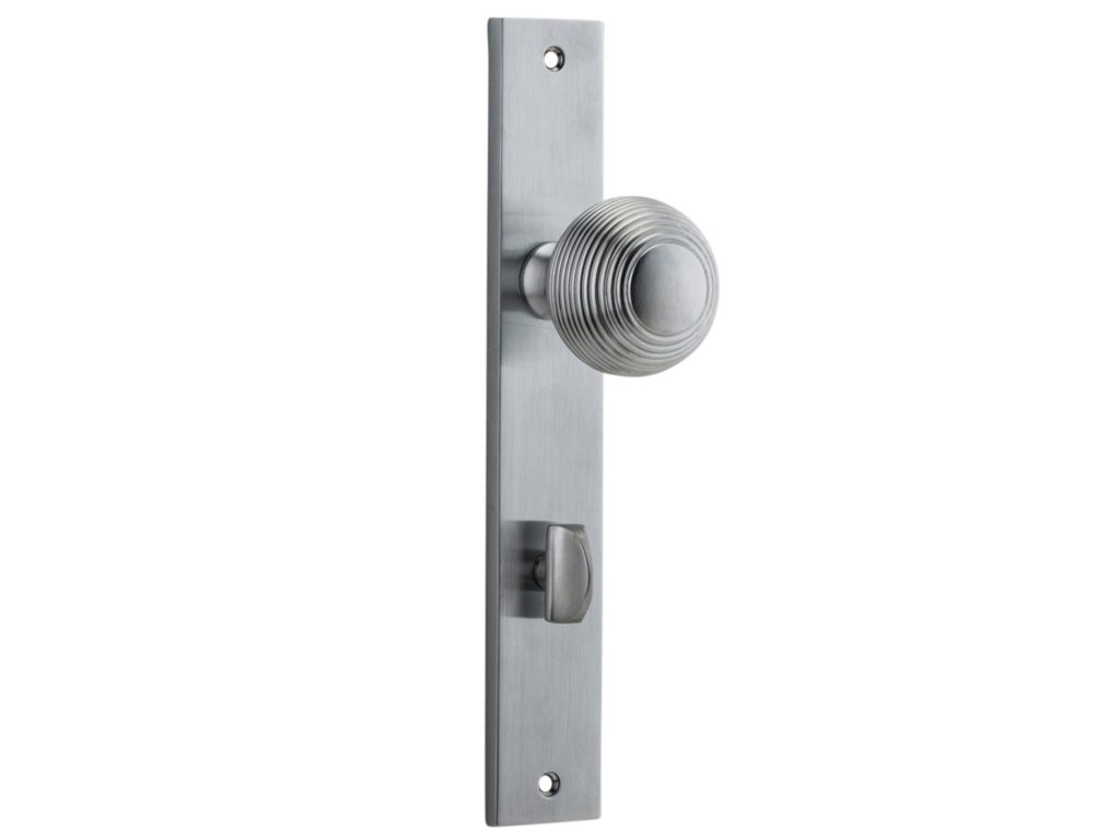  Iver Guildford Round Privacy Knobs On Rectangular Plate Interior