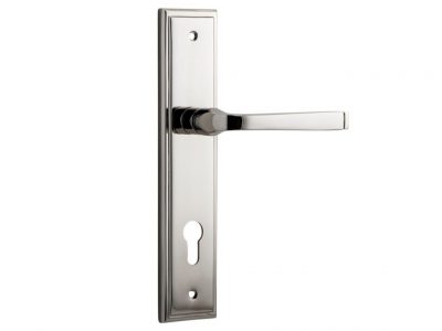 Iver Annecy Euro Locking Handles On Stepped Plate