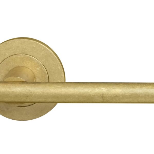 Windsor Charleston Lever On Large Round Rose