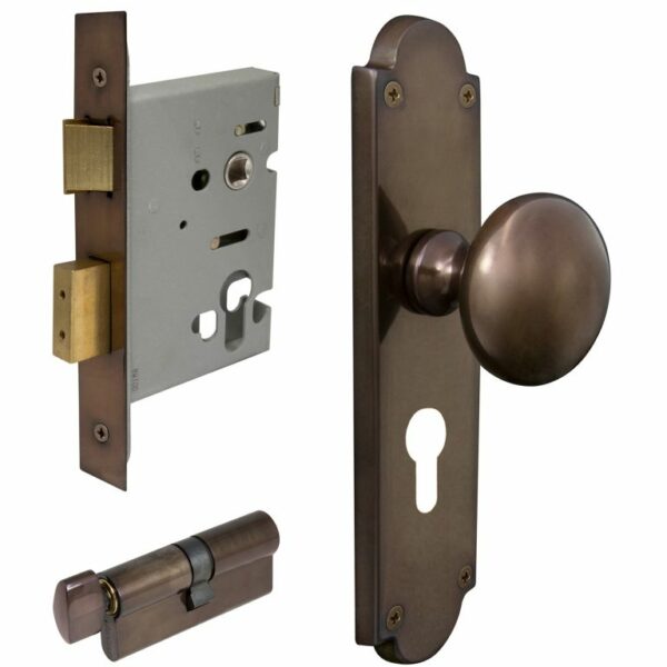 Windsor Sutton Knob On Traditional Plates With Euro Lock