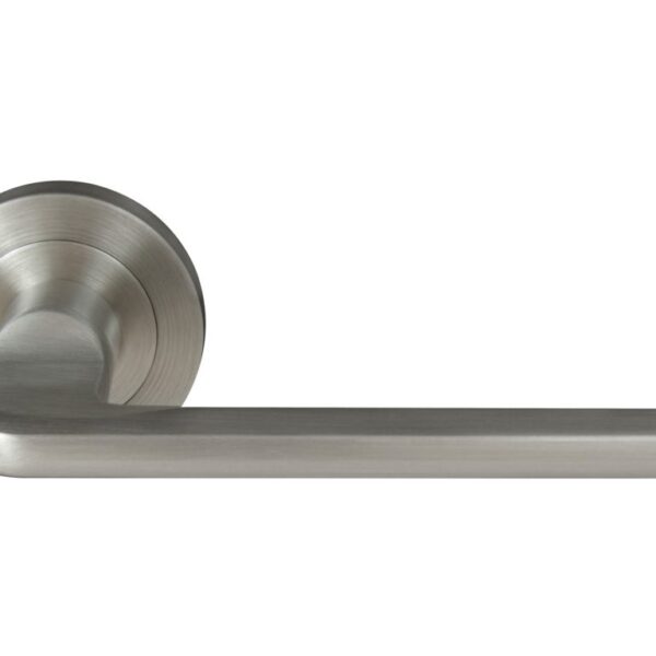 Windsor Chalet Levers On Round Rose