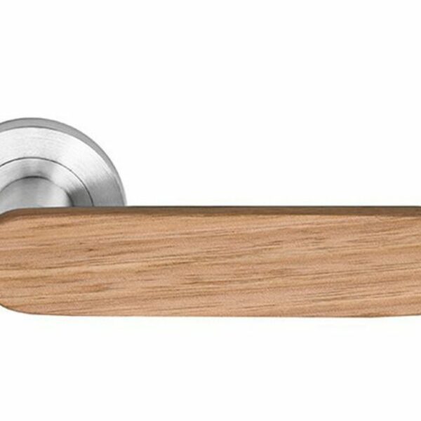 Monte Club Walnut Timber Lever On Round Rose