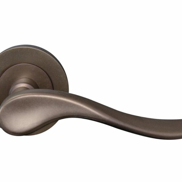 Windsor Haven Lever On 64mm Round Rose