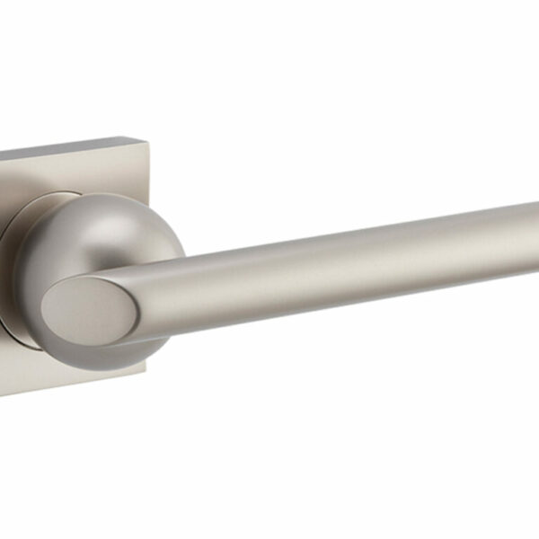 Bankston Futurismo Smooth Nickel Lever Handle On Square Rose