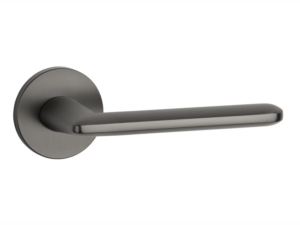 Stile Ava Levers On 7mm Round Rose