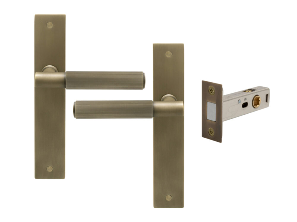Nido Verge Linear Passage Set Levers On Long Plate - Image 2